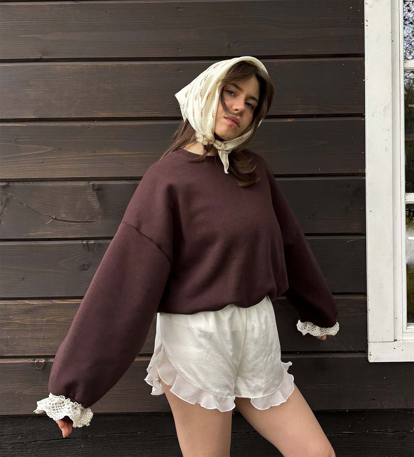 Bluza z koronką brown